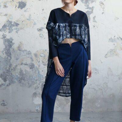 うねり*- Jeans brut à taille élastiquée