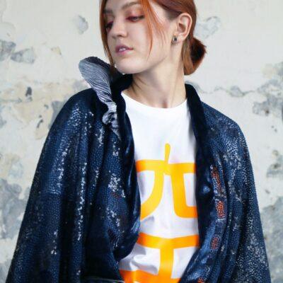 波浪* Veste brodée d'ondes